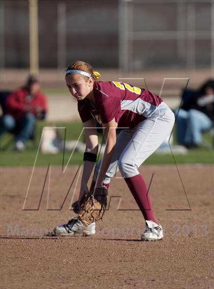 Thumbnail 2 in Oakdale vs. Los Banos photogallery.