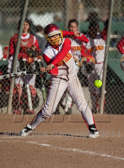 Thumbnail 1 in Oakdale vs. Los Banos photogallery.