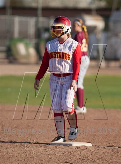 Thumbnail 3 in Oakdale vs. Los Banos photogallery.