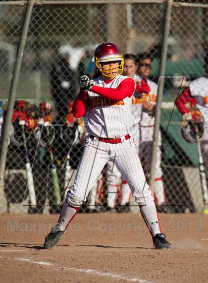 Thumbnail 2 in Oakdale vs. Los Banos photogallery.