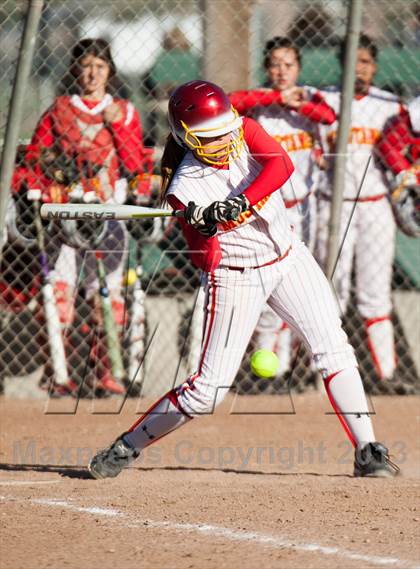 Thumbnail 1 in Oakdale vs. Los Banos photogallery.