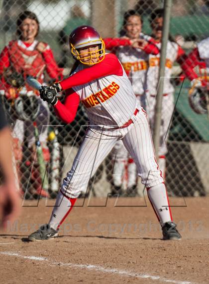 Thumbnail 3 in Oakdale vs. Los Banos photogallery.