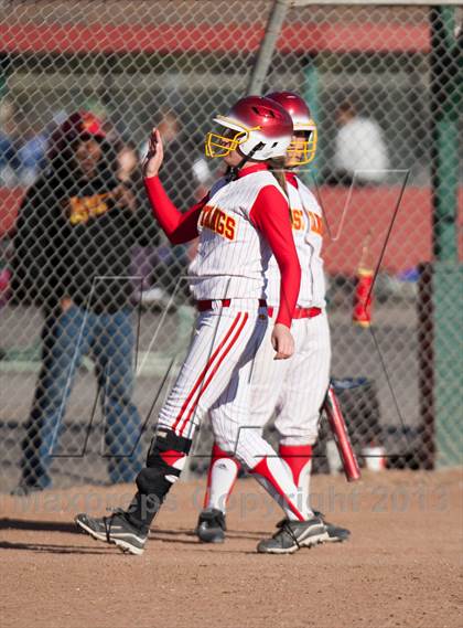 Thumbnail 3 in Oakdale vs. Los Banos photogallery.