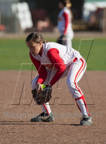 Thumbnail 3 in Oakdale vs. Los Banos photogallery.