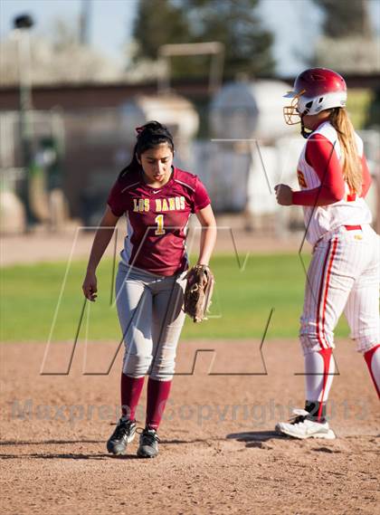 Thumbnail 3 in Oakdale vs. Los Banos photogallery.