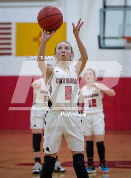 Thumbnail 3 in Cleveland vs. Albuquerque Academy (Joe Armijo Basketball Classic) photogallery.