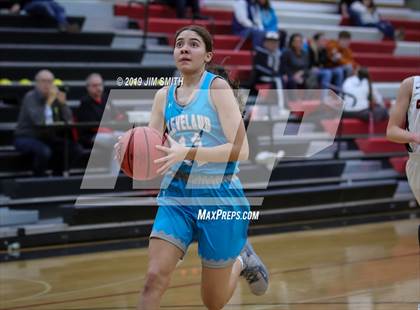 Thumbnail 2 in Cleveland vs. Albuquerque Academy (Joe Armijo Basketball Classic) photogallery.