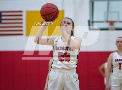 Thumbnail 1 in Cleveland vs. Albuquerque Academy (Joe Armijo Basketball Classic) photogallery.