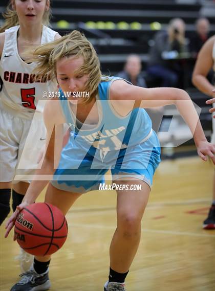 Thumbnail 3 in Cleveland vs. Albuquerque Academy (Joe Armijo Basketball Classic) photogallery.