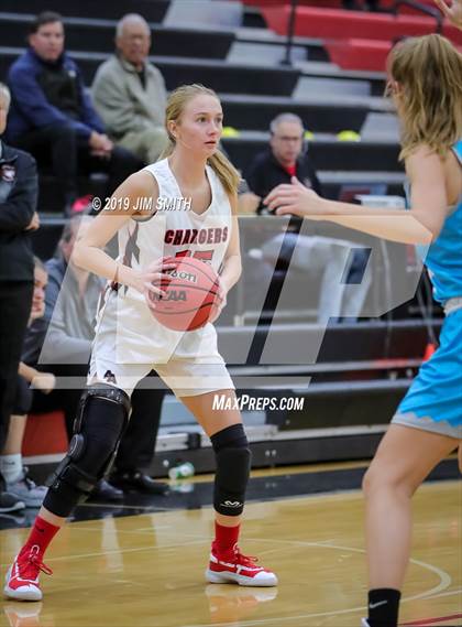 Thumbnail 1 in Cleveland vs. Albuquerque Academy (Joe Armijo Basketball Classic) photogallery.