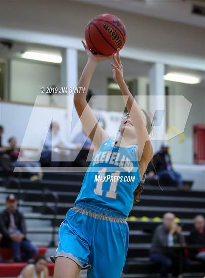 Thumbnail 1 in Cleveland vs. Albuquerque Academy (Joe Armijo Basketball Classic) photogallery.