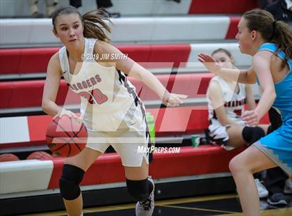 Thumbnail 1 in Cleveland vs. Albuquerque Academy (Joe Armijo Basketball Classic) photogallery.