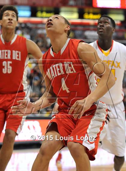 Thumbnail 2 in Fairfax vs. Mater Dei (CIF SoCal Regional Open Division Final) photogallery.