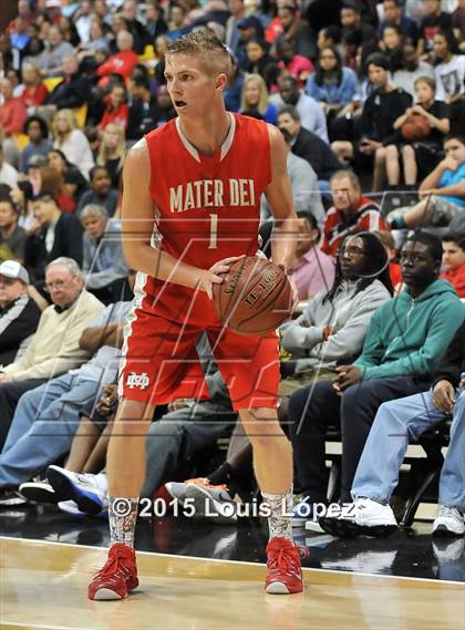 Thumbnail 3 in Fairfax vs. Mater Dei (CIF SoCal Regional Open Division Final) photogallery.