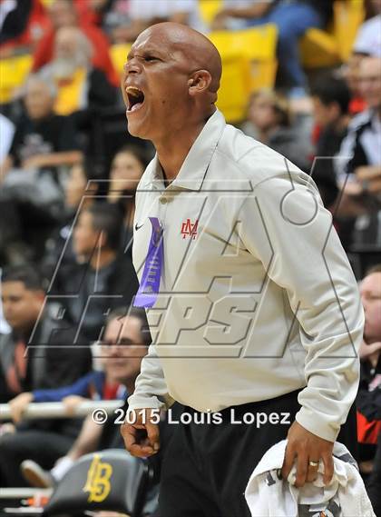 Thumbnail 1 in Fairfax vs. Mater Dei (CIF SoCal Regional Open Division Final) photogallery.