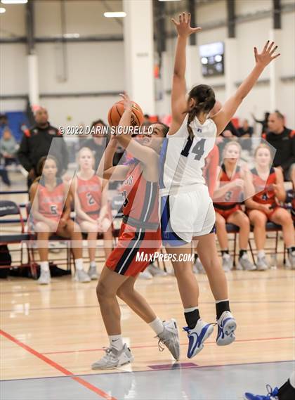 Thumbnail 2 in Cookeville vs. Windward (NIKE Tournament of Champions) photogallery.