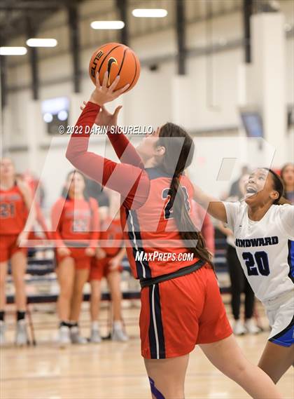Thumbnail 1 in Cookeville vs. Windward (NIKE Tournament of Champions) photogallery.