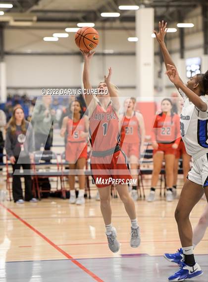 Thumbnail 3 in Cookeville vs. Windward (NIKE Tournament of Champions) photogallery.