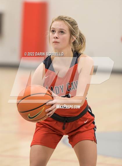 Thumbnail 3 in Cookeville vs. Windward (NIKE Tournament of Champions) photogallery.