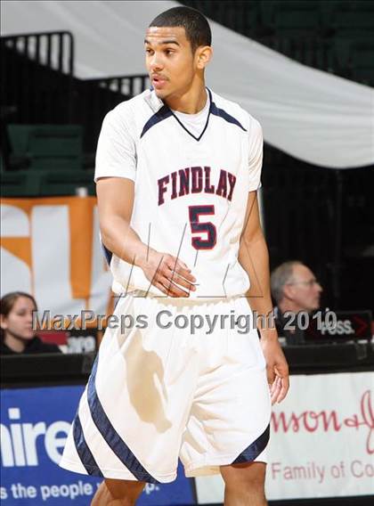 Thumbnail 2 in Trenton Catholic Academy vs. Findlay Prep (PrimeTime Shootout) photogallery.
