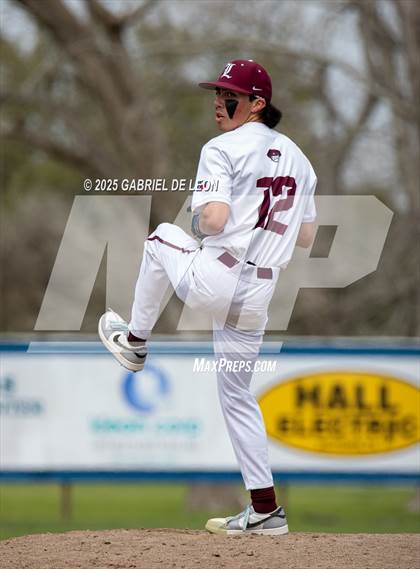 Thumbnail 3 in London @ Victoria East (Victoria Isd Tournament) photogallery.