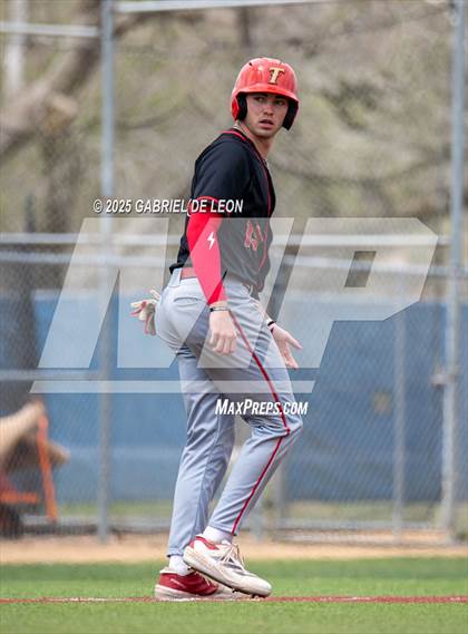 Thumbnail 2 in London @ Victoria East (Victoria Isd Tournament) photogallery.