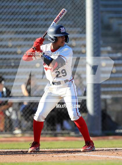 Thumbnail 3 in Oak Hills vs Maranatha photogallery.