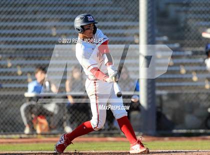 Thumbnail 3 in Oak Hills vs Maranatha photogallery.