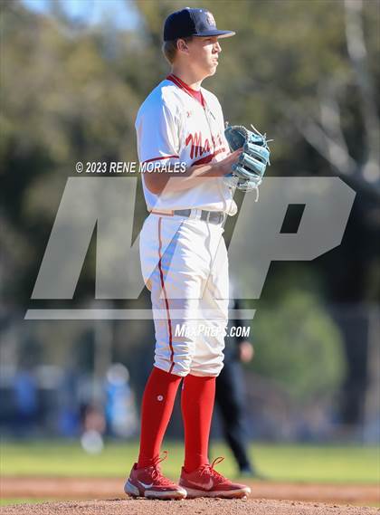 Thumbnail 1 in Oak Hills vs Maranatha photogallery.