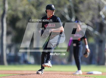Thumbnail 2 in Oak Hills vs Maranatha photogallery.