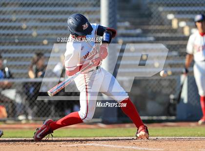 Thumbnail 2 in Oak Hills vs Maranatha photogallery.