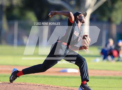 Thumbnail 1 in Oak Hills vs Maranatha photogallery.