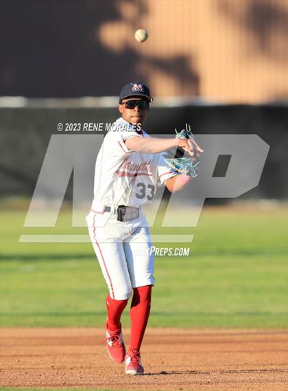 Thumbnail 2 in Oak Hills vs Maranatha photogallery.