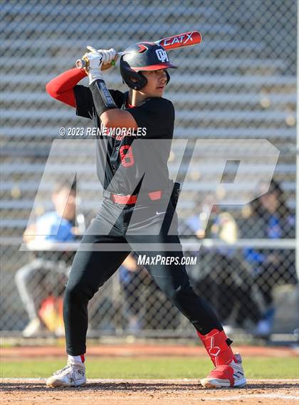 Thumbnail 2 in Oak Hills vs Maranatha photogallery.