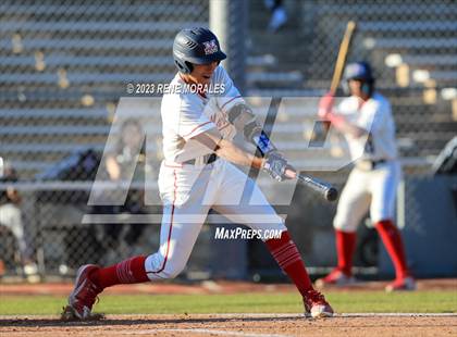 Thumbnail 3 in Oak Hills vs Maranatha photogallery.