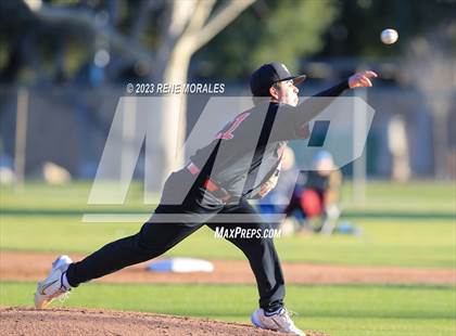 Thumbnail 1 in Oak Hills vs Maranatha photogallery.