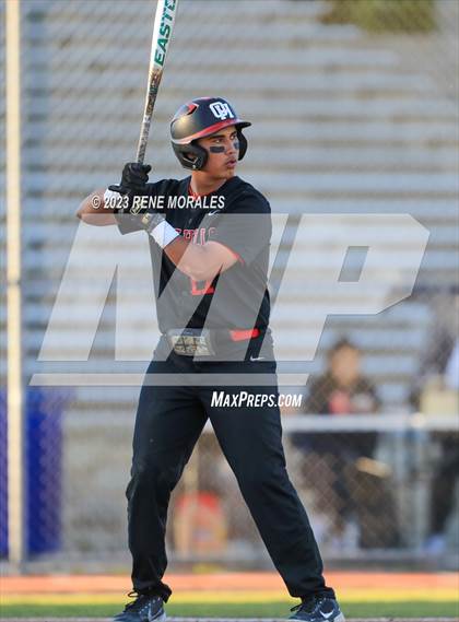 Thumbnail 2 in Oak Hills vs Maranatha photogallery.