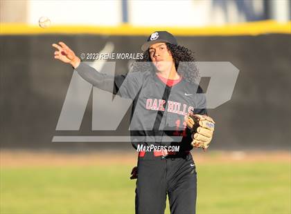 Thumbnail 2 in Oak Hills vs Maranatha photogallery.