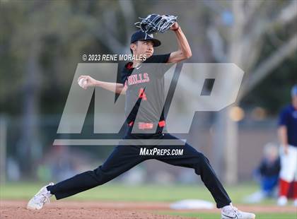 Thumbnail 2 in Oak Hills vs Maranatha photogallery.