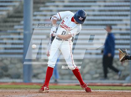 Thumbnail 3 in Oak Hills vs Maranatha photogallery.