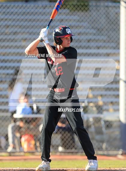 Thumbnail 1 in Oak Hills vs Maranatha photogallery.