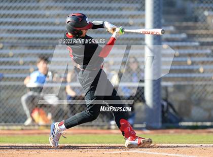 Thumbnail 1 in Oak Hills vs Maranatha photogallery.