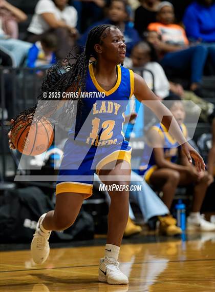 Thumbnail 3 in Thomson vs. Washington-Wilkes (GIRLS ONLY! Tip Off) photogallery.