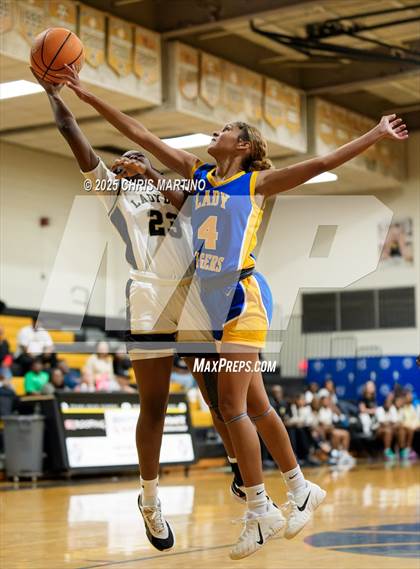 Thumbnail 1 in Thomson vs. Washington-Wilkes (GIRLS ONLY! Tip Off) photogallery.