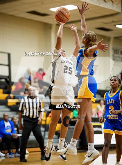 Thumbnail 3 in Thomson vs. Washington-Wilkes (GIRLS ONLY! Tip Off) photogallery.