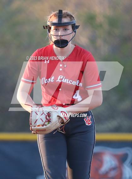 Thumbnail 1 in West Lincoln @ Foard photogallery.