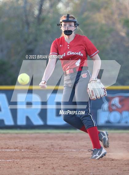 Thumbnail 2 in West Lincoln @ Foard photogallery.