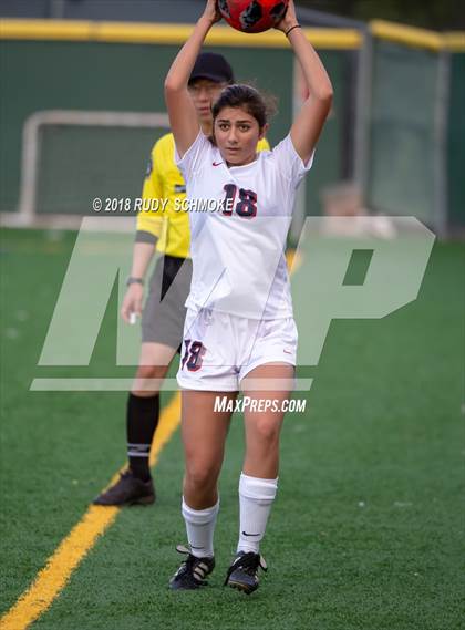 Thumbnail 1 in St. Margaret's vs. Patrick Henry photogallery.