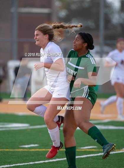 Thumbnail 3 in St. Margaret's vs. Patrick Henry photogallery.