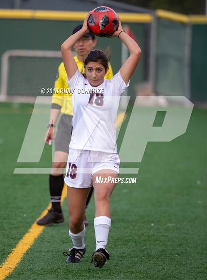Thumbnail 2 in St. Margaret's vs. Patrick Henry photogallery.